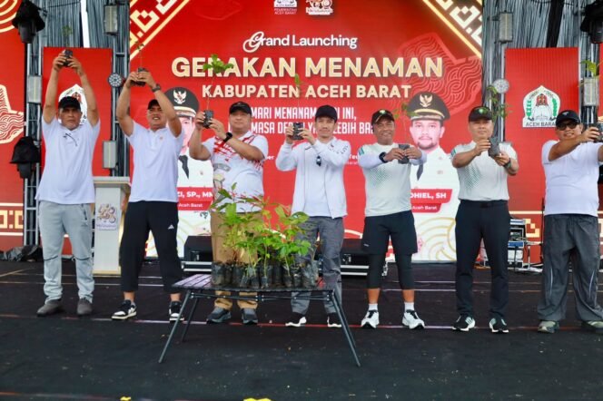 
					Launching Gerakan Menanam di Kabupaten Aceh Barat